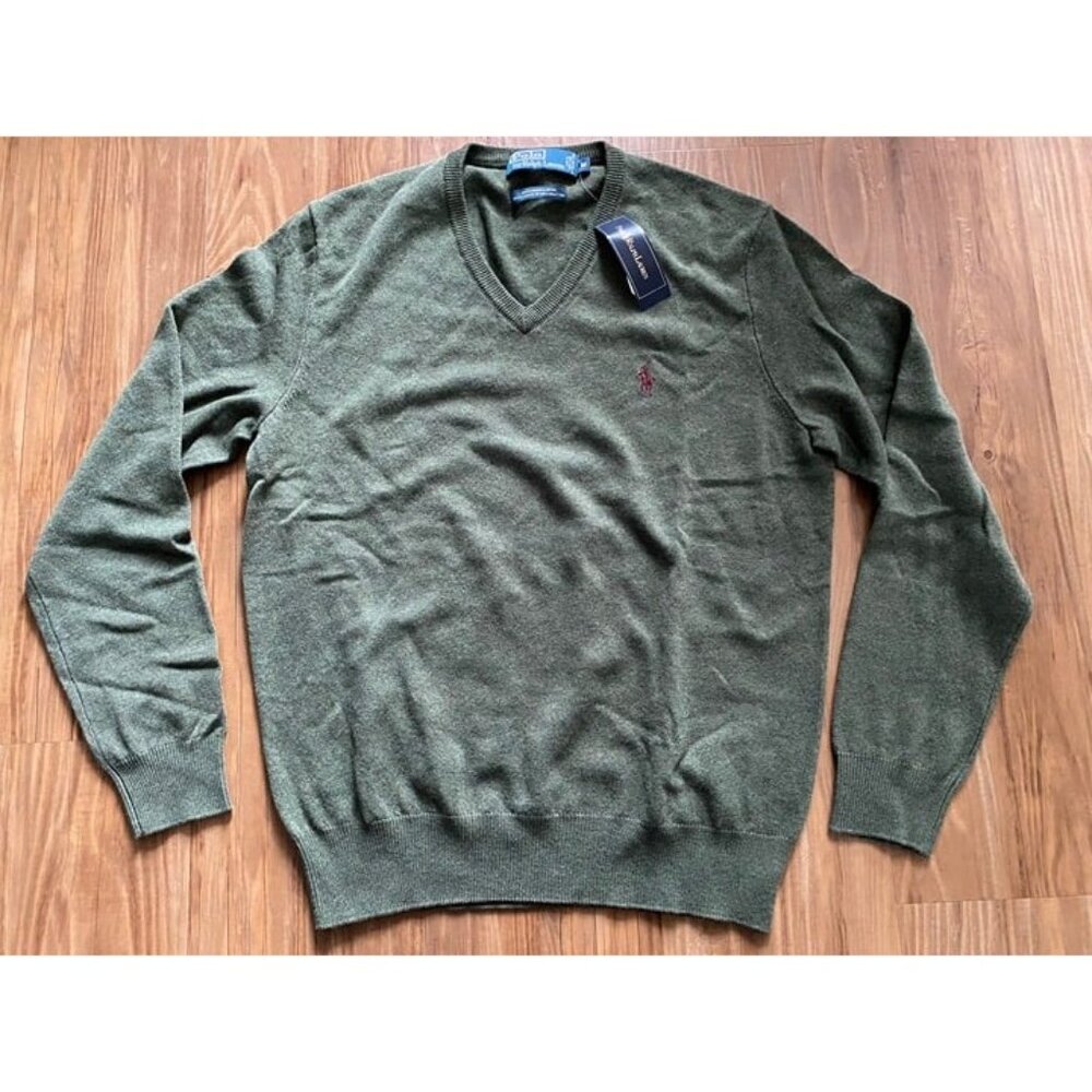 Ralph Lauren Polo Men's Green V-Neck Sweater (Medium)
